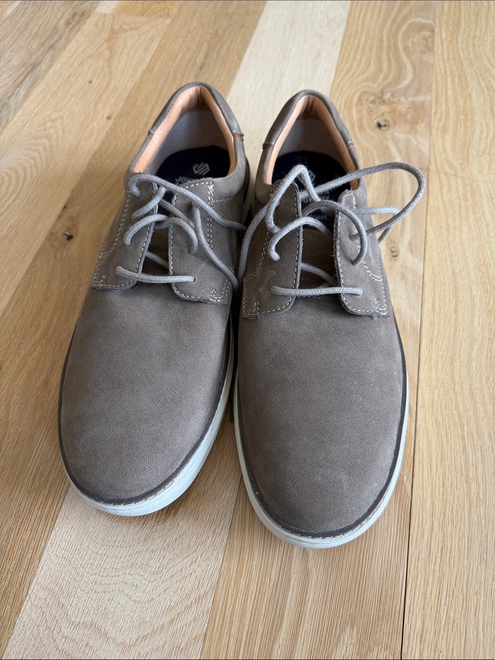 Men's Johnston& Murphy Taupe Suede Casual Lace-Up Shoes
